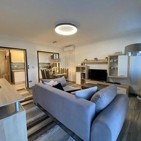 Mira Apartman Heviz Exterior photo